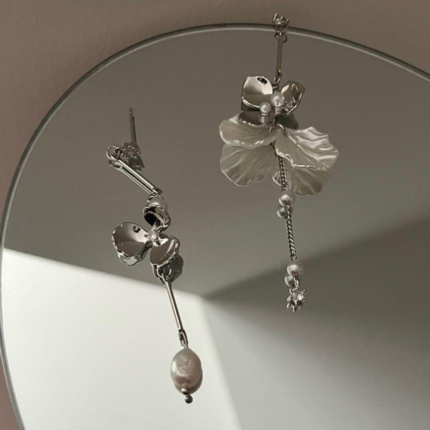 Alloy Flower Faux Pearl Drop Earrings Product Image