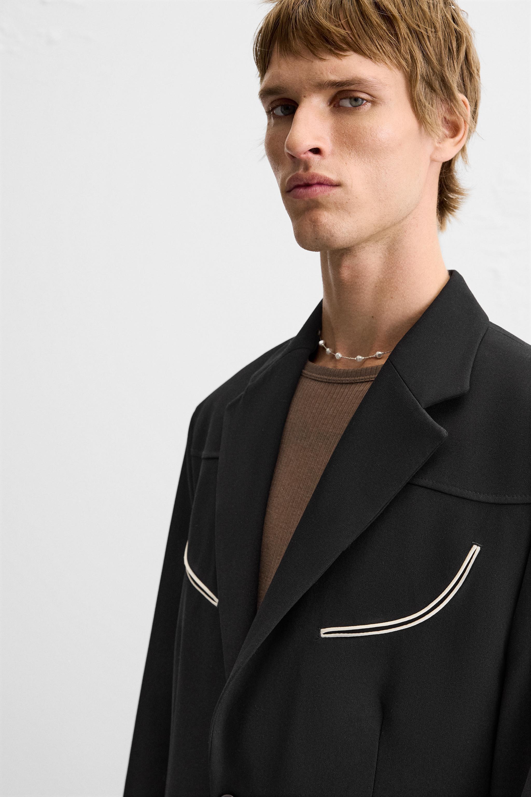 BLAZER WITH CONTRASTING PIPING Product Image