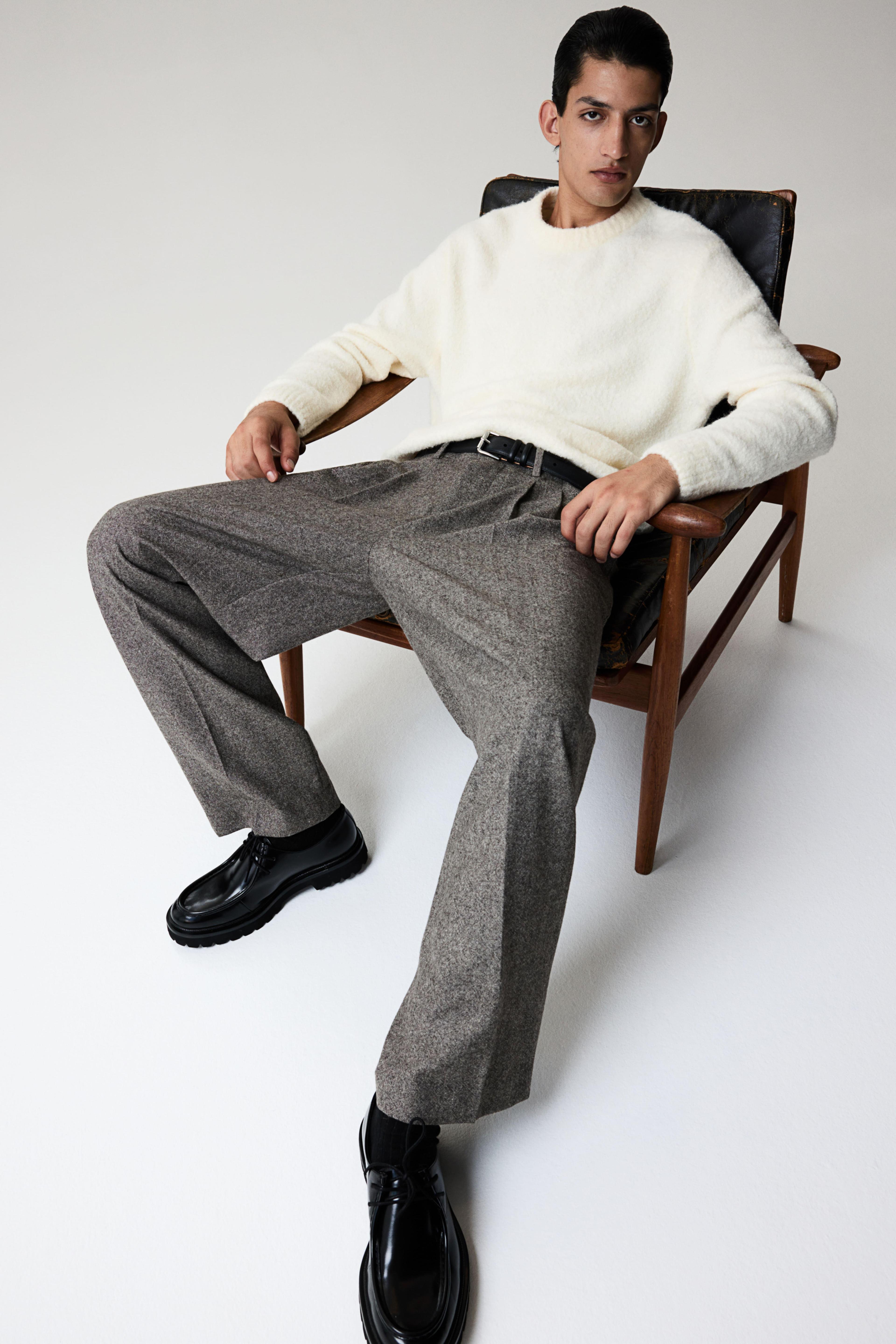 Regular Fit Fine-Knit Sweater Product Image