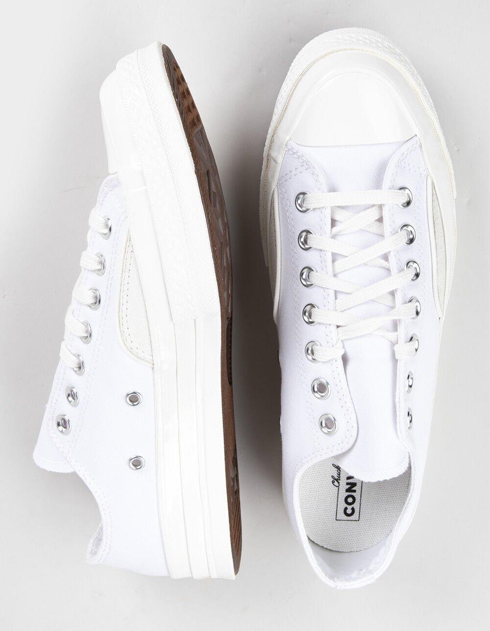 CONVERSE Chuck 70 Low Top Shoes Product Image