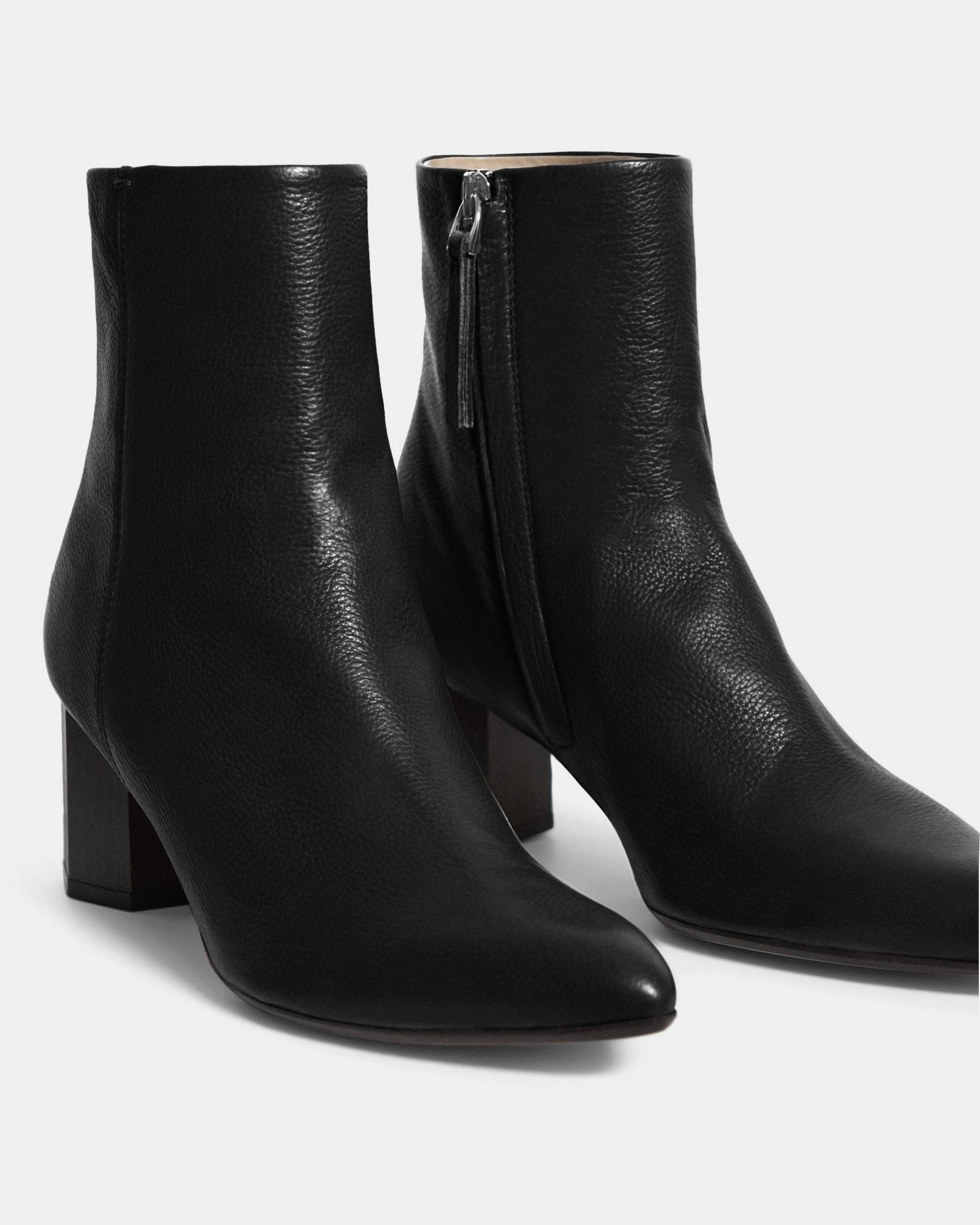 Ankle Bootie in Leather Product Image