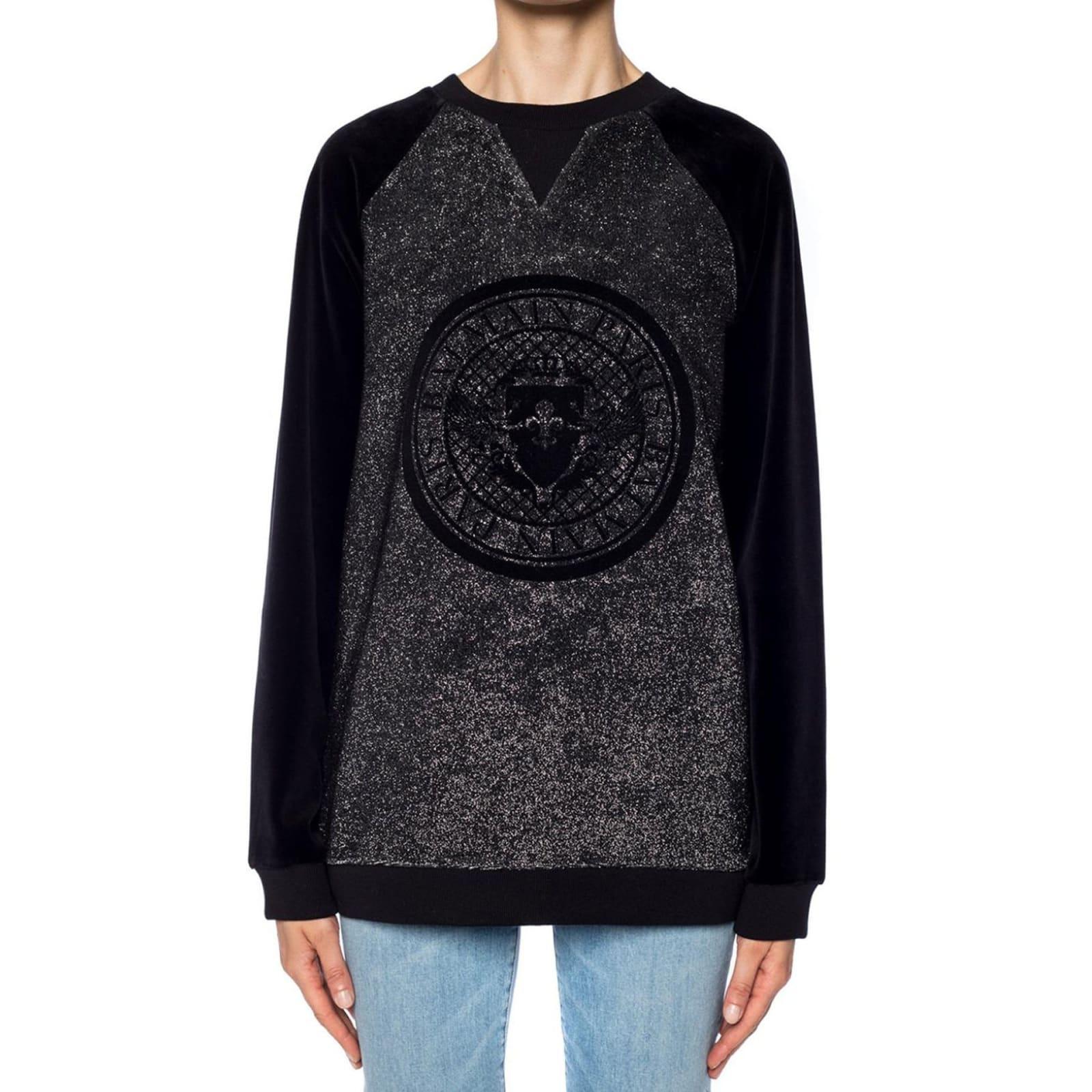 Sweatshirt In Black Product Image