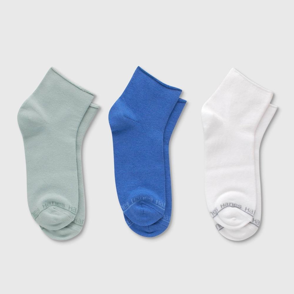 Hanes Womens 3pk SuperSoft Crew Socks 5-9 Product Image