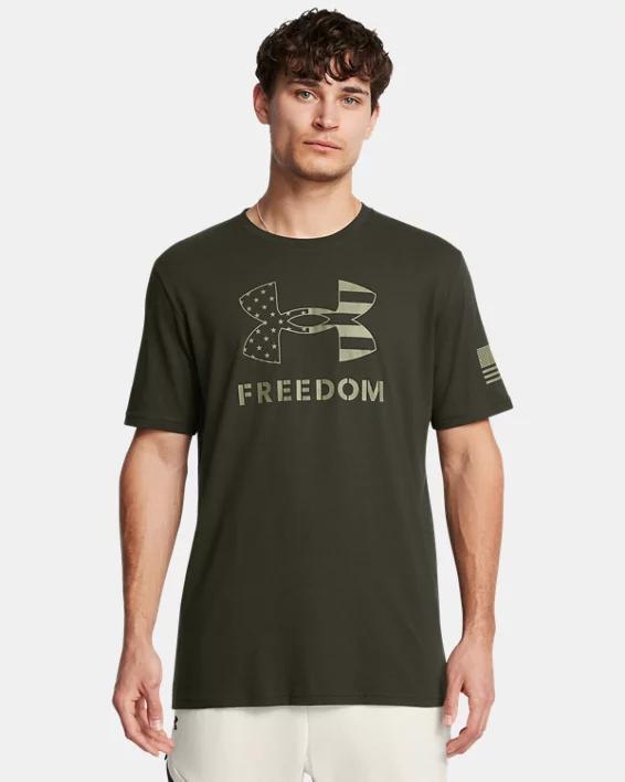 Under Armour Mens Relaxed Fit Freedom Logo Short Sleeve T-Shirt - Black Product Image