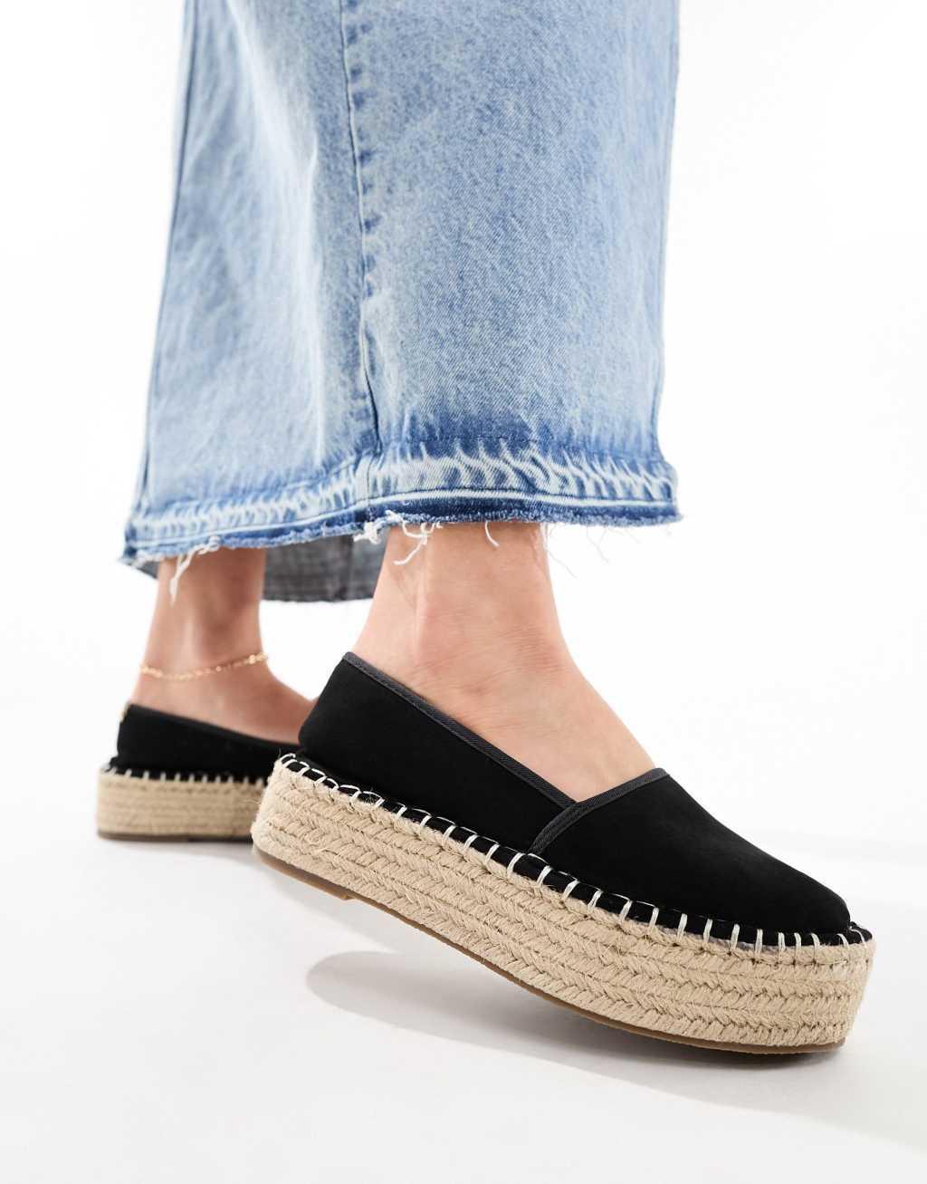 ASOS DESIGN Journal flatform espadrilles in black Product Image