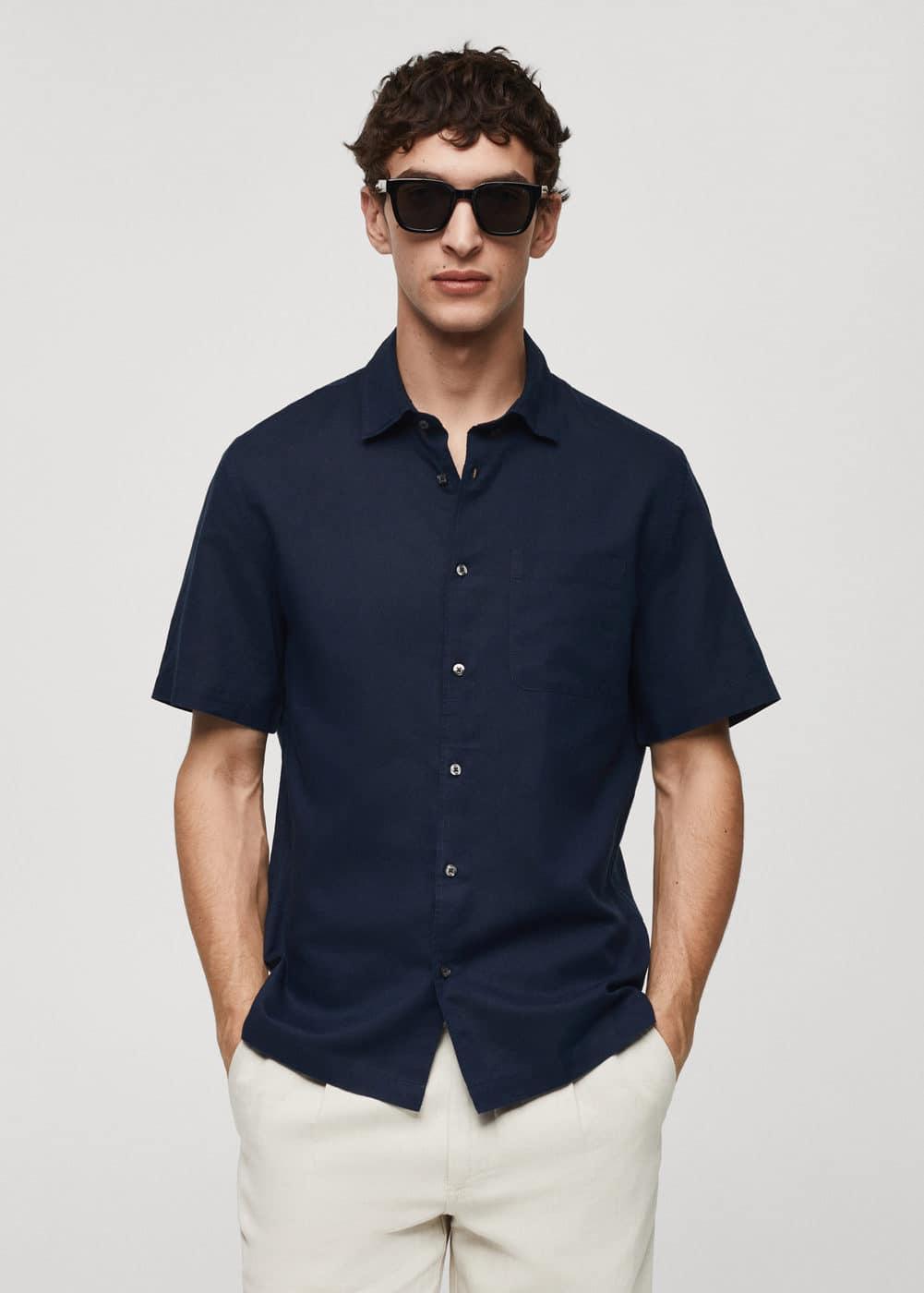 MANGO MAN - Regular-fit linen shirt with pocket dark navyMen Product Image