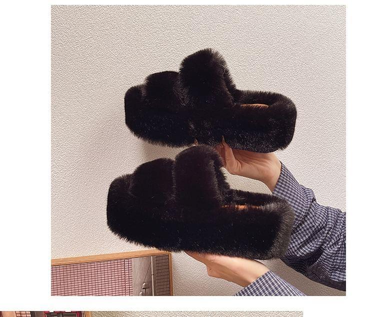 Platform Plain Fluffy Slide Sandals Product Image