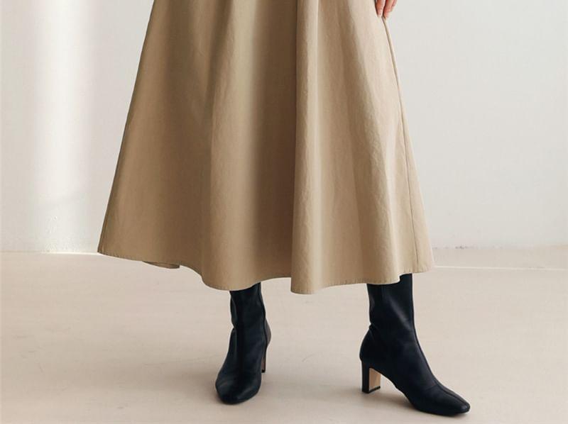 Long-Sleeve Round Neck Plain Midi A-Line Dress Product Image