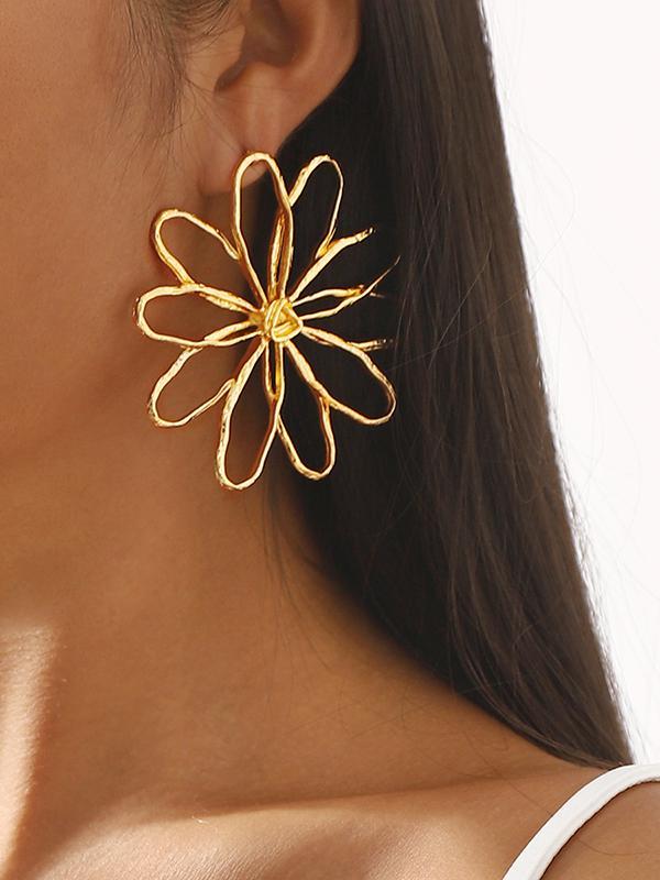 Flower Shape Drop Earrings Product Image