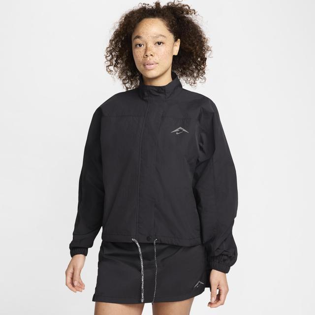 Nike Trail Women's Repel UV Running Jacket Product Image