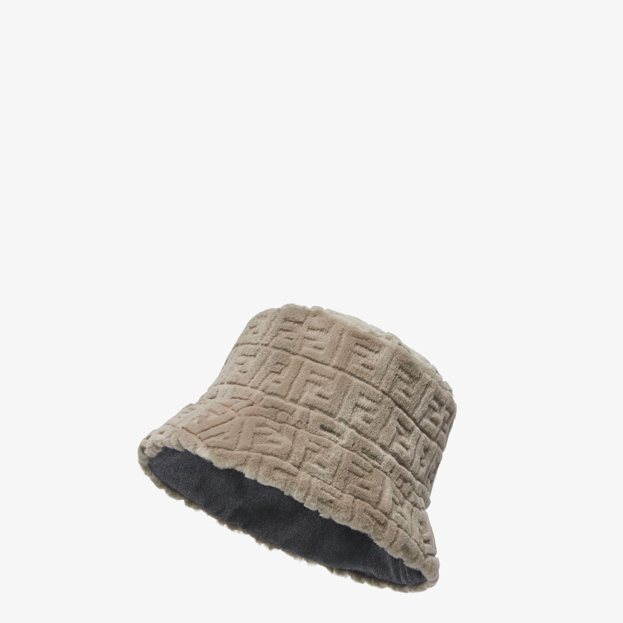 HatBrown FF mink bucket hat Product Image