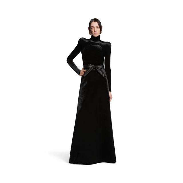 Women's Round Shoulder Turtleneck in Black Product Image