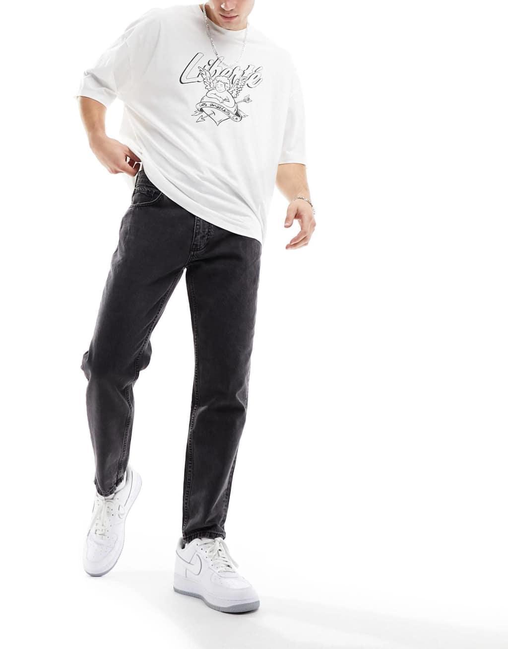 Pull&Bear standard fit jeans in black Product Image