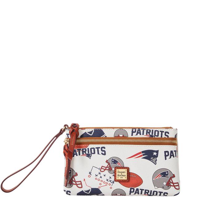 Dooney & Bourke Womens NFL Patriots Double Zip Coated Cotton Wristlet in White Multi Product Image