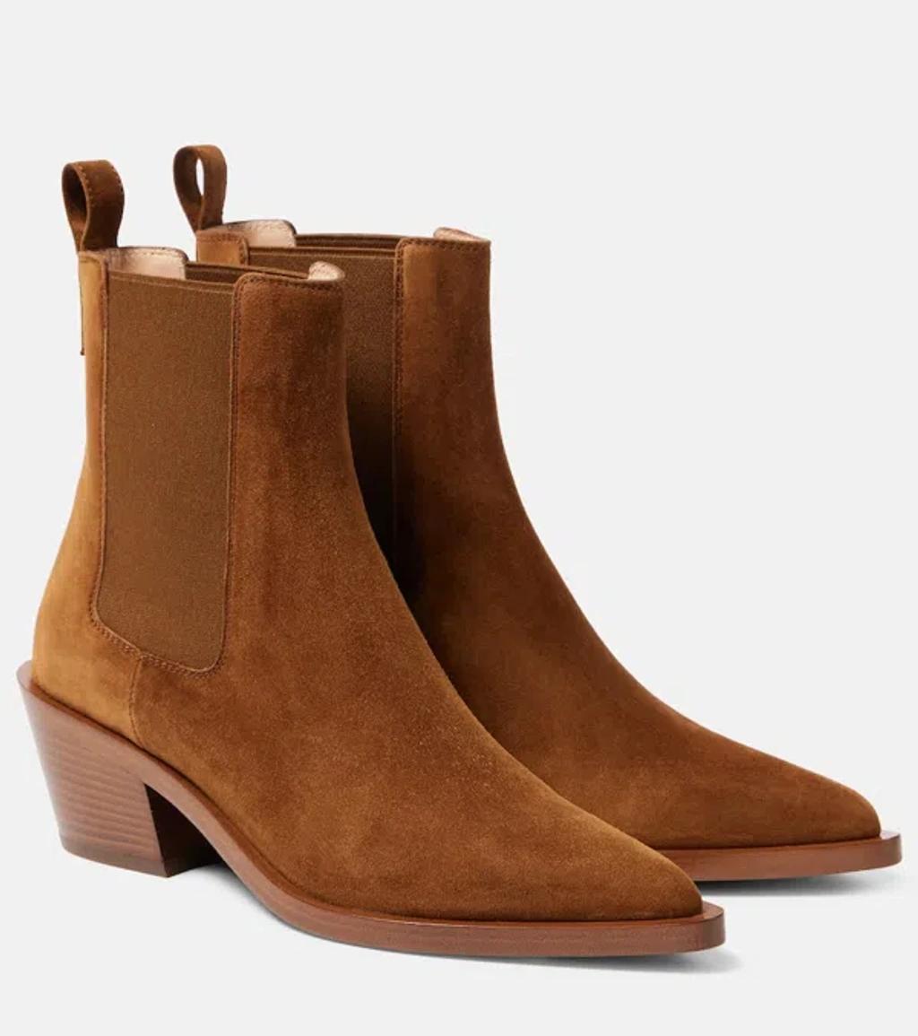 GIANVITO ROSSI Wylie Suede Ankle Boots In Brown product image