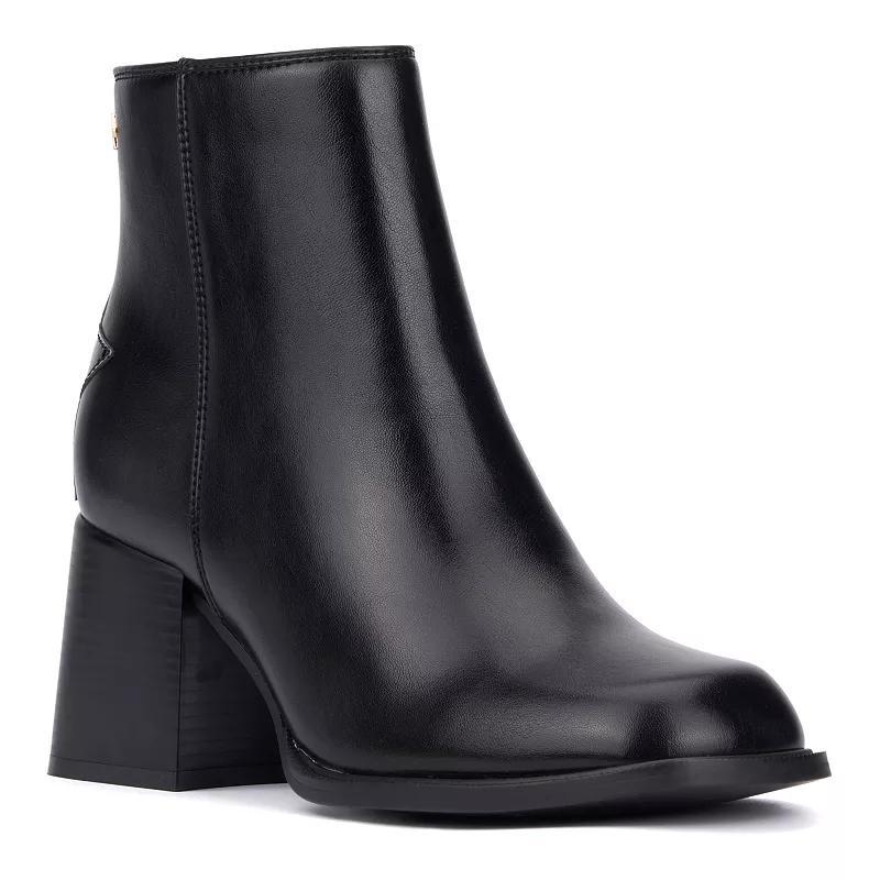 Olivia Miller Star Womens Ankle Boots Product Image