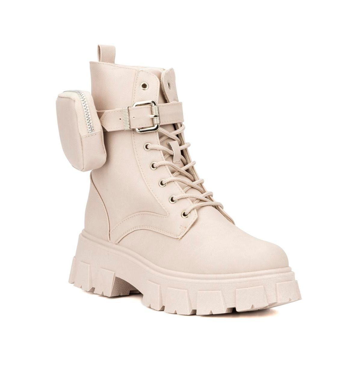 Womens Autumn Boot product image