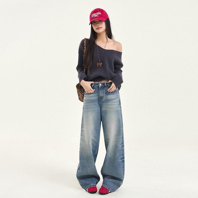 Mid Rise Washed Wide Leg Jeans (Various Designs) Product Image