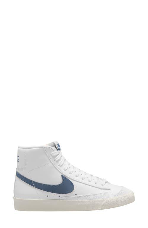 Nike Blazer Mid '77 sneakers in white with blue detail Product Image