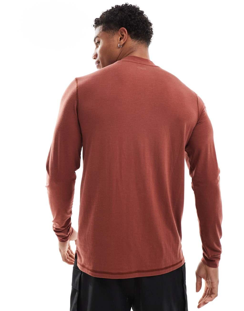 ASOS 4505 Icon performance jersey quick dry long sleeve training top in rust Product Image