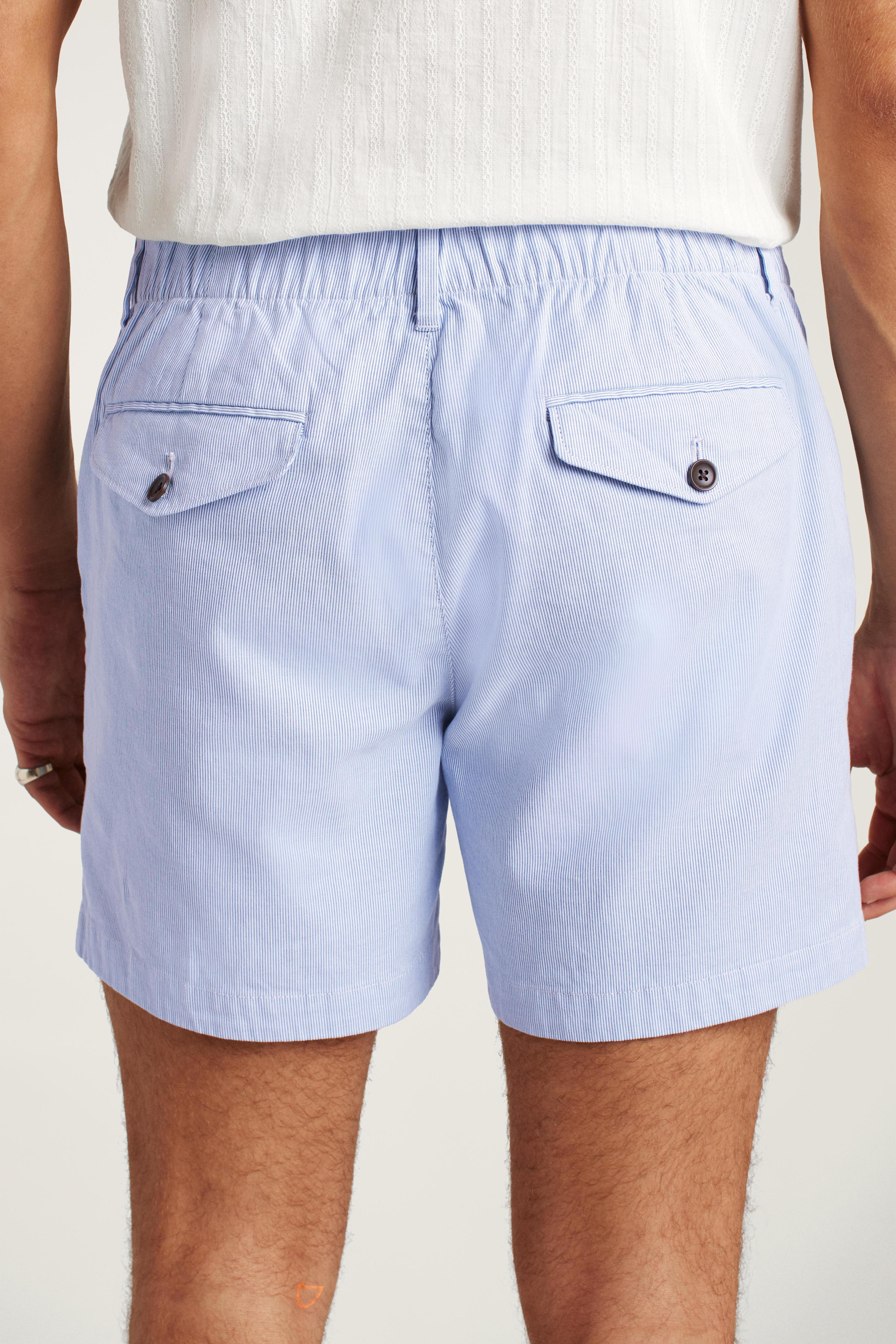 Lightweight Chino Short Product Image