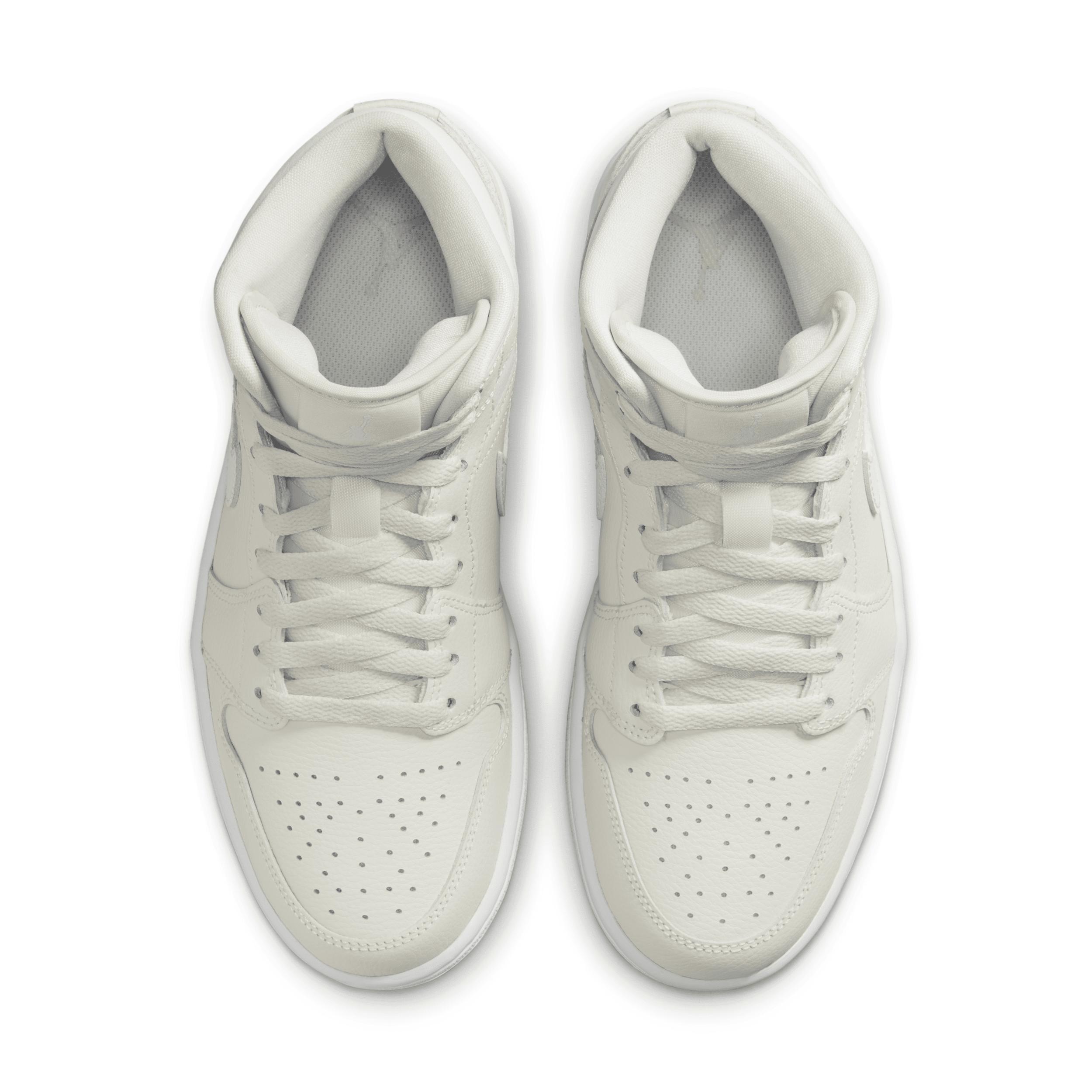 Air Jordan 1 Mid Women's Shoes Product Image