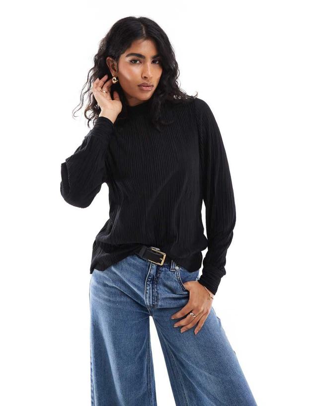 Vero Moda long sleeved plisse top in black Product Image