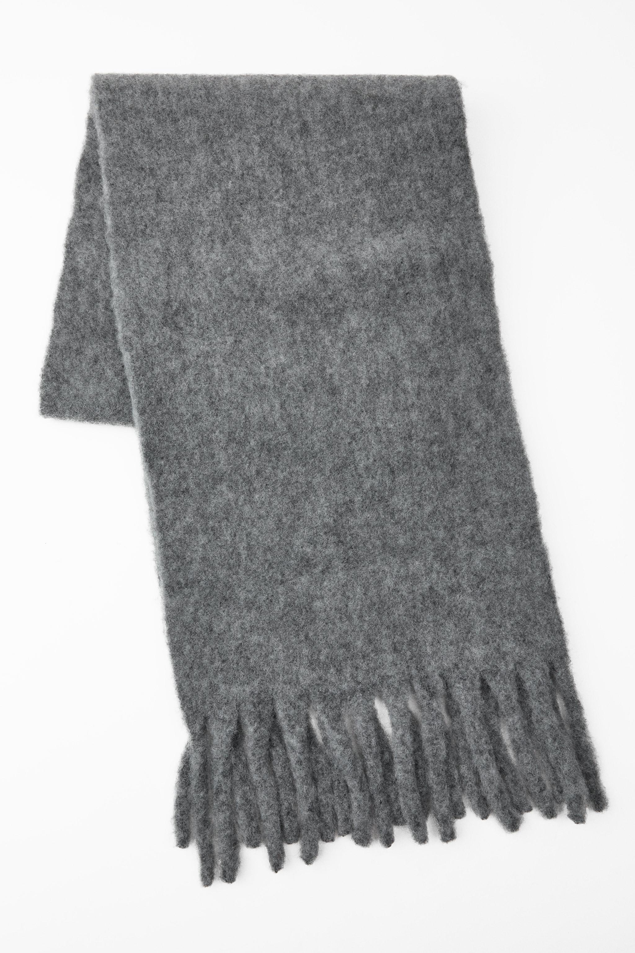 FRINGED WIDE SCARF Product Image