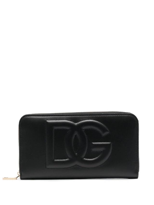 Logo Leather Continental Wallet In Black Product Image