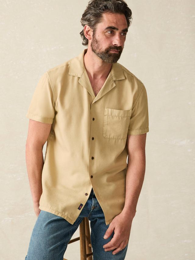 Short-Sleeve Getaway Camp Shirt - Safari Khaki Male Product Image