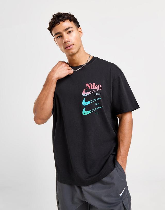 Nike DNA Max90 T-Shirt Product Image