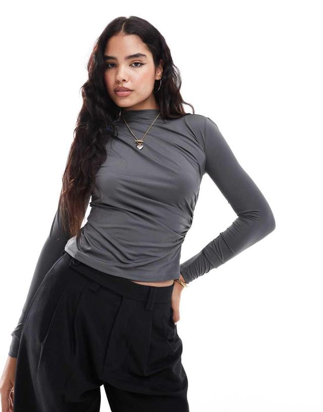 Vero Moda long sleeved ruched jersey top in gray Product Image