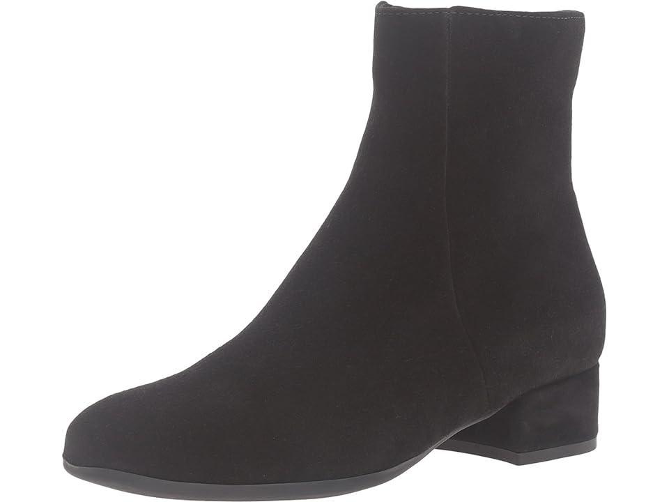 La Canadienne Jillian (Black Suede) Women's Boots Product Image