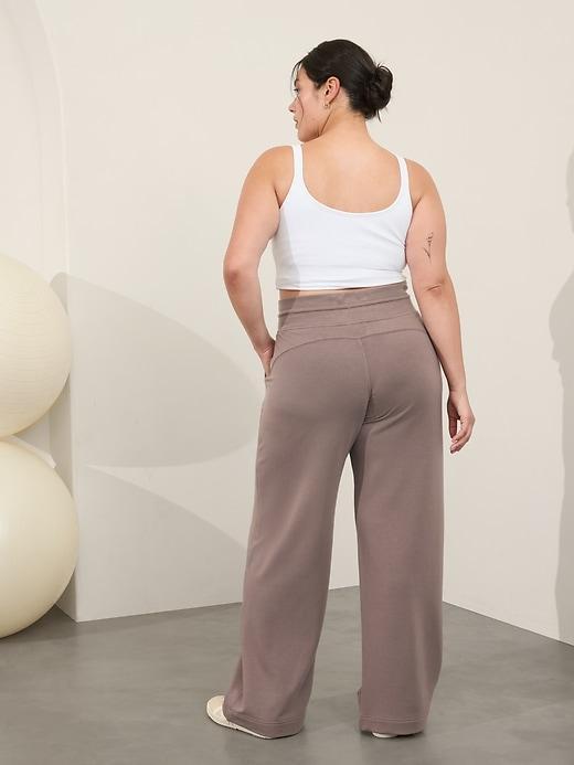 Balance Mid Rise Pant Product Image