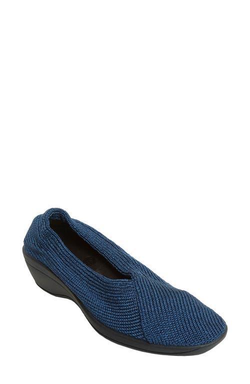 Arcopdico Mailu Wedge Knit Shoe Product Image