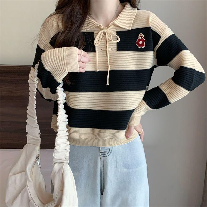 Collar Two Tone Lace-Up Sweater Product Image