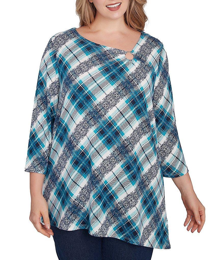 Ruby Rd. Plus Size Knit Plaid O-Ring Detail Crew Neck 3/4 Sleeve Hatchi Top Product Image