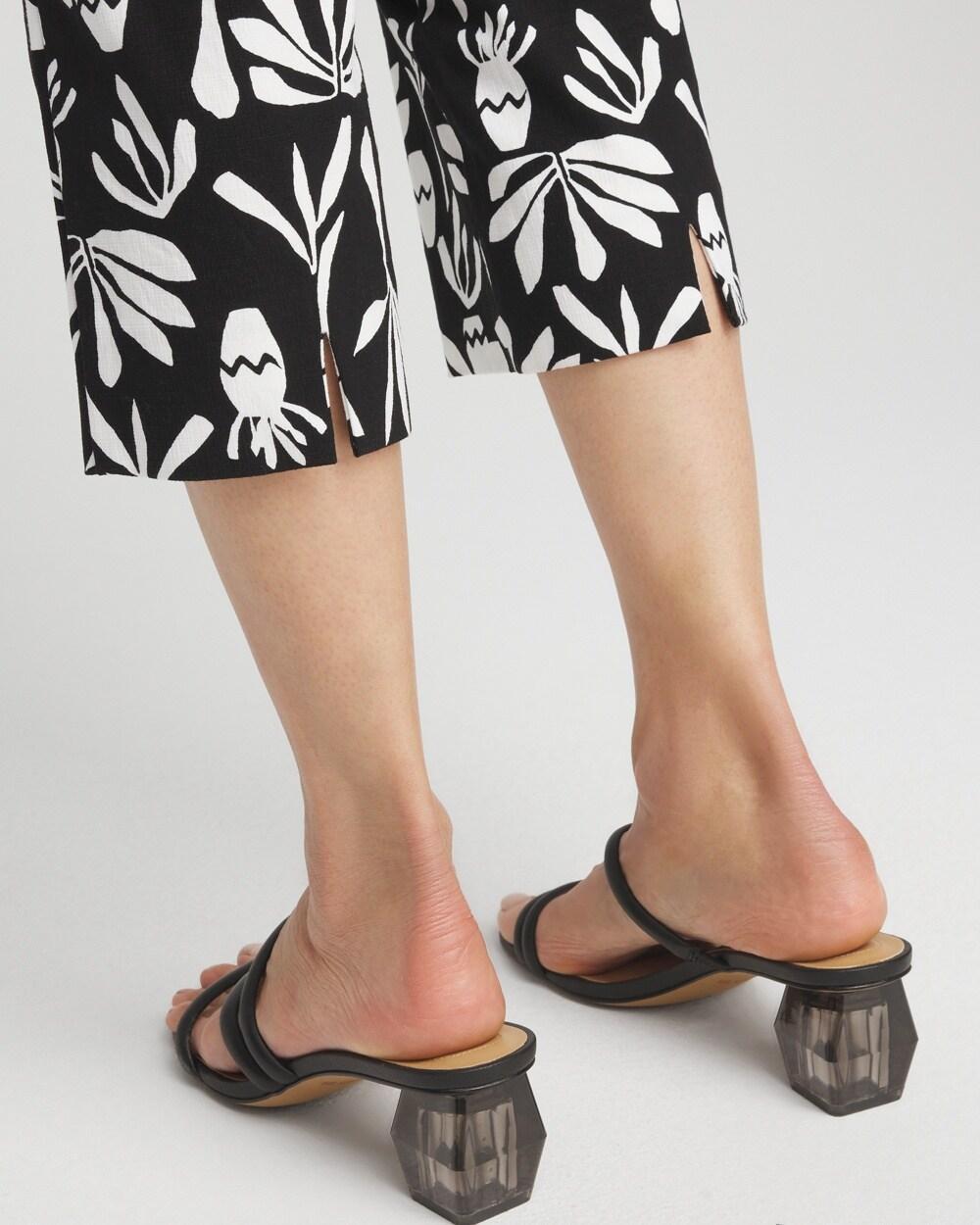 Wide Waistband Leaf Print Capris Product Image