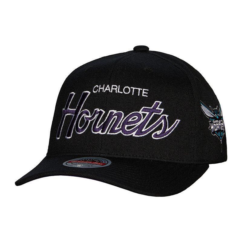 Mens Mitchell & Ness Black Charlotte Hornets Mvp Team Script 2.0 Stretch-Snapback Hat Product Image