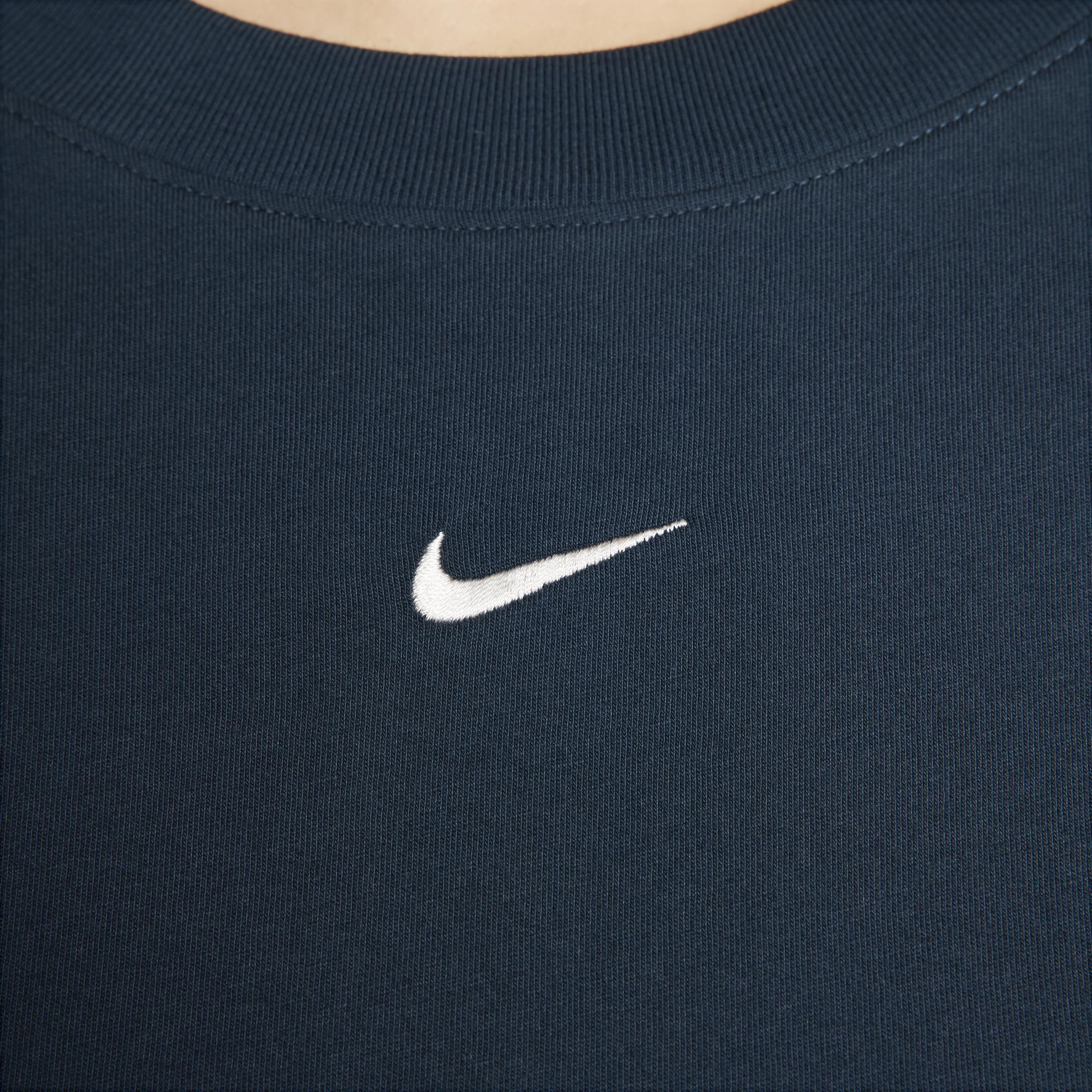 Women's Nike Sportswear Essential Short-Sleeve T-Shirt Dress (Plus Size) Product Image