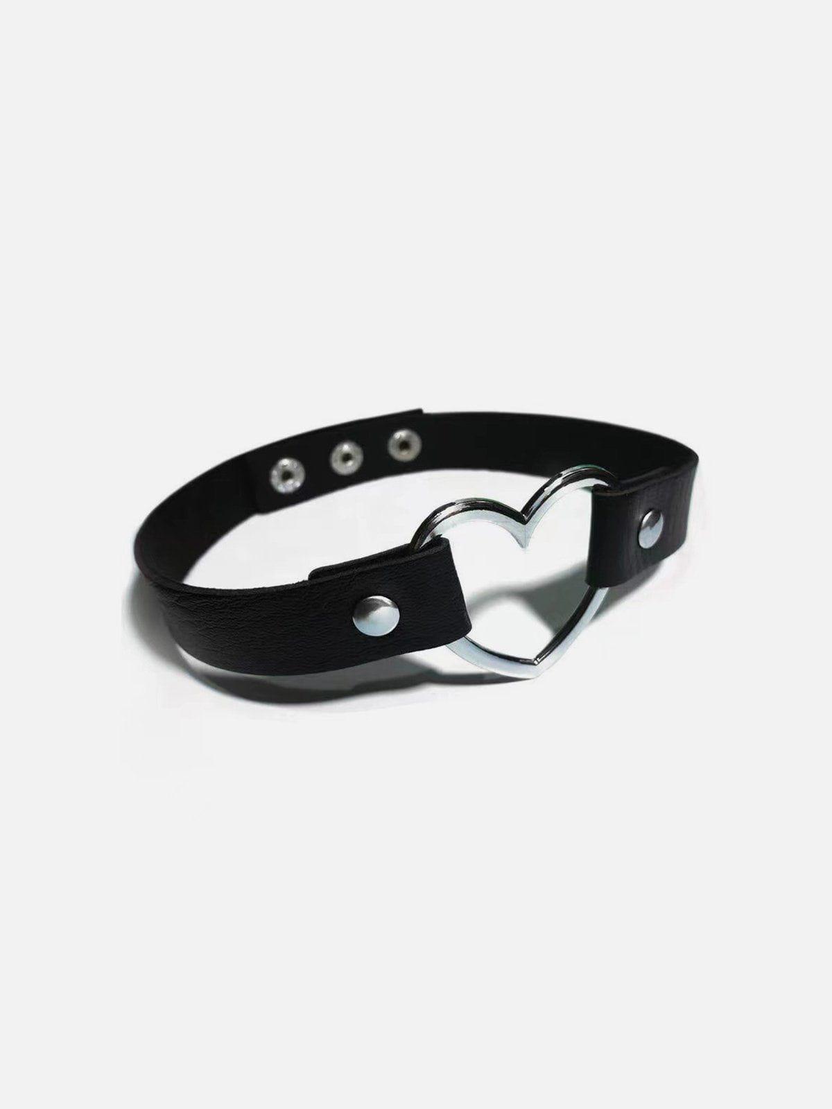 Simple Heart Leather Choker Product Image