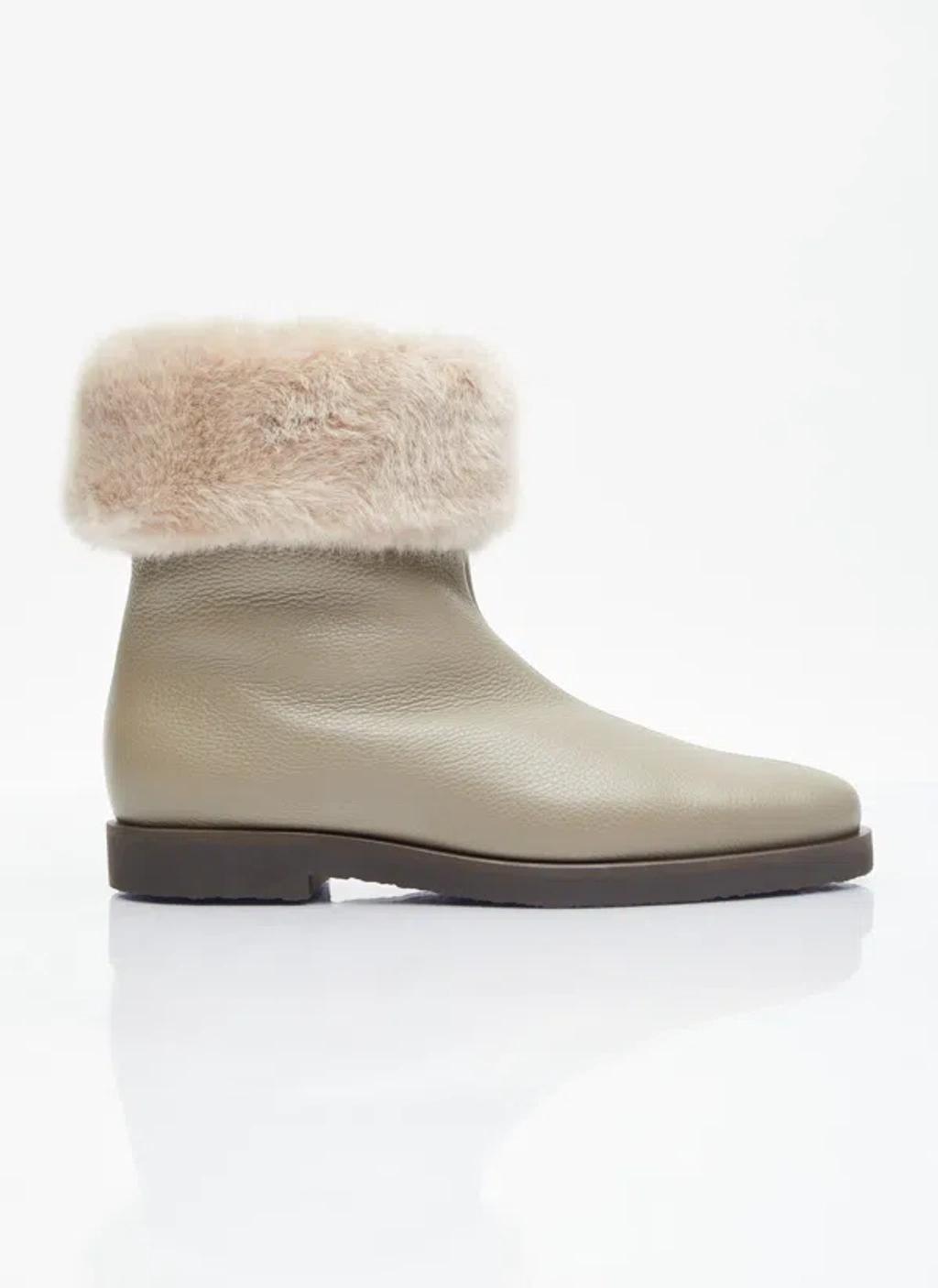 The Off-duty Boots In Gray product image