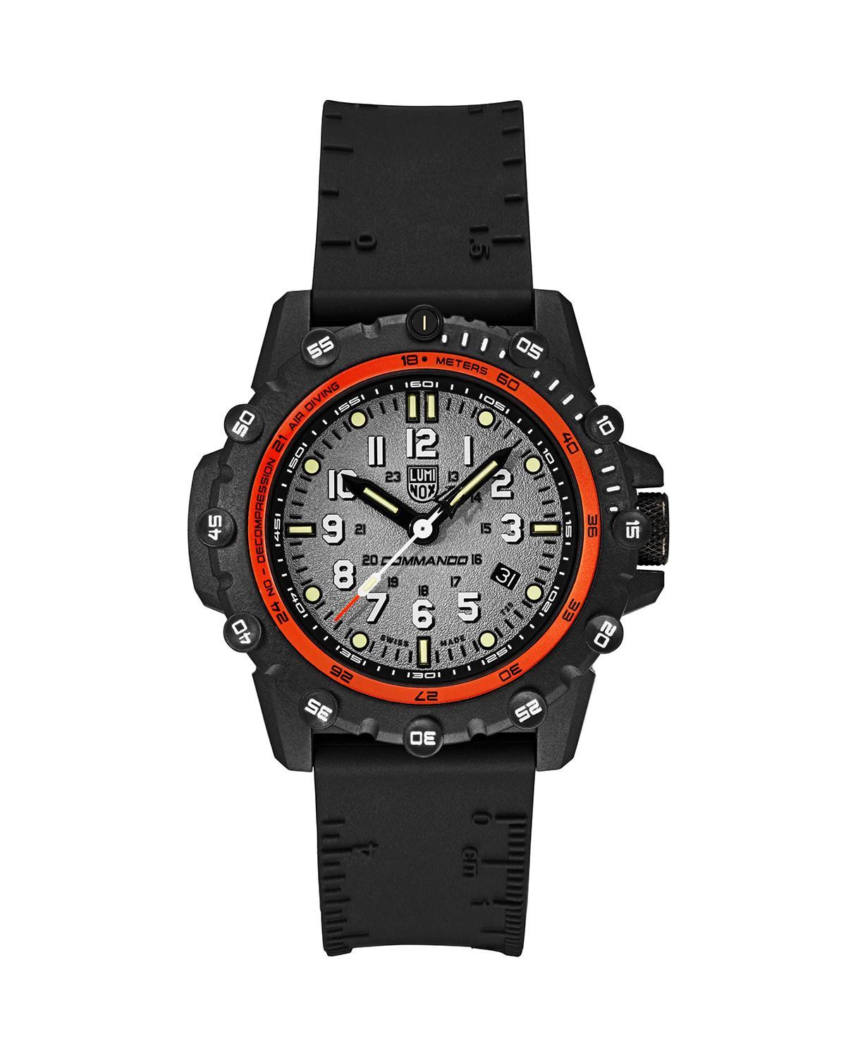 Mens 44mm Commando 3300 Series Watch with Rubber Strap Product Image