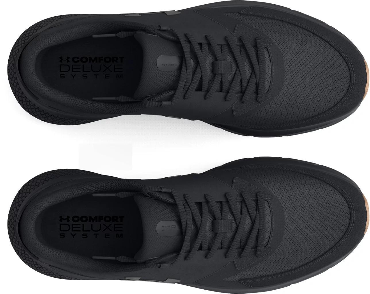 Men's UA HOVR™ Turbulence Running Shoes Product Image