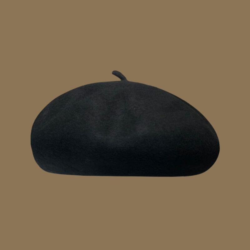 Plain Beret Product Image