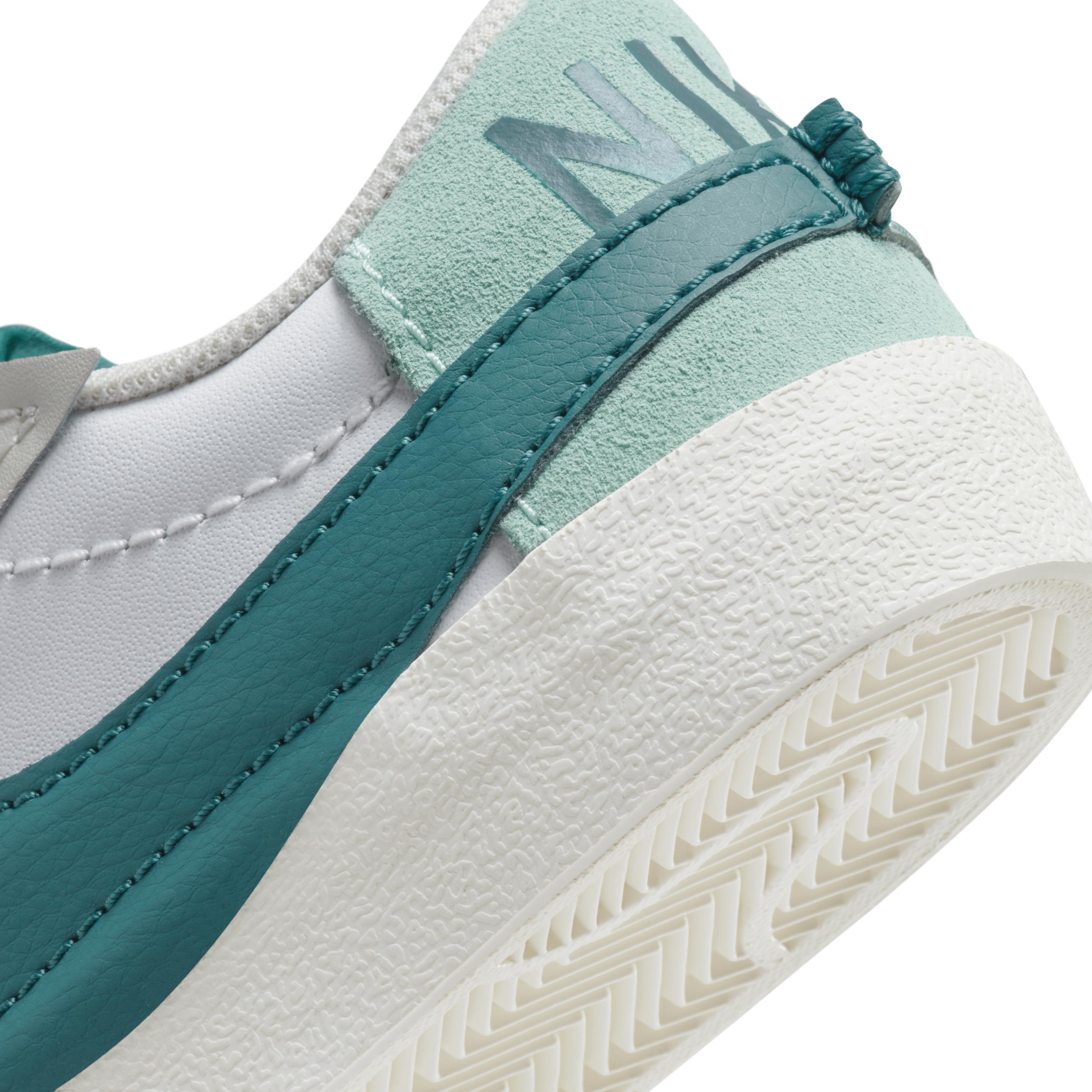 Nike Blazer Low '77 Jumbo sneakers in white & green Product Image