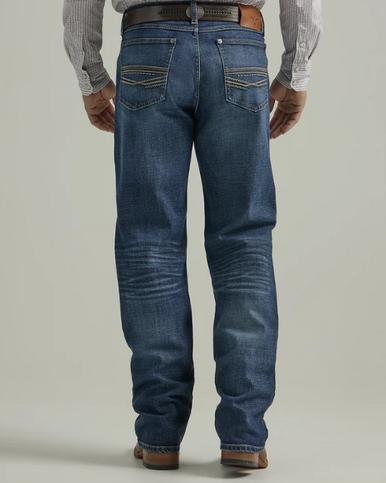 Wrangler 20X® Men's No. 33 Xtreme Relax Straight Leg Jeans Product Image