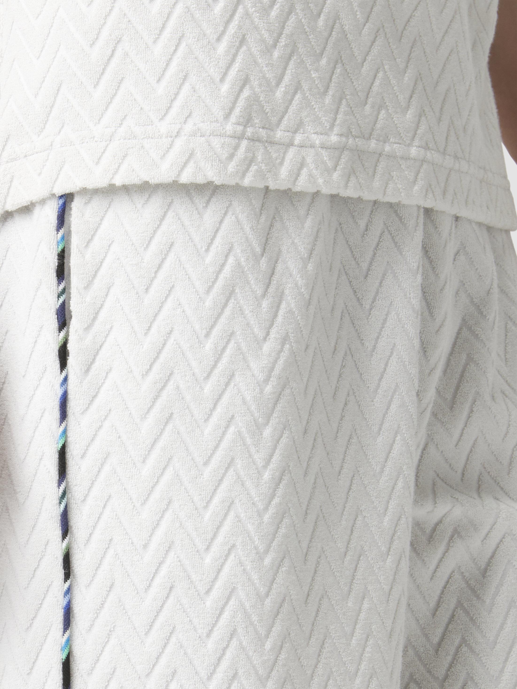 Zig zag cotton terry shorts with contrasting piping Product Image