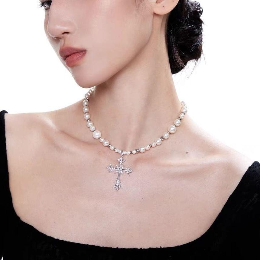 Cross Rhinestone Pendant Faux Pearl Necklace Product Image