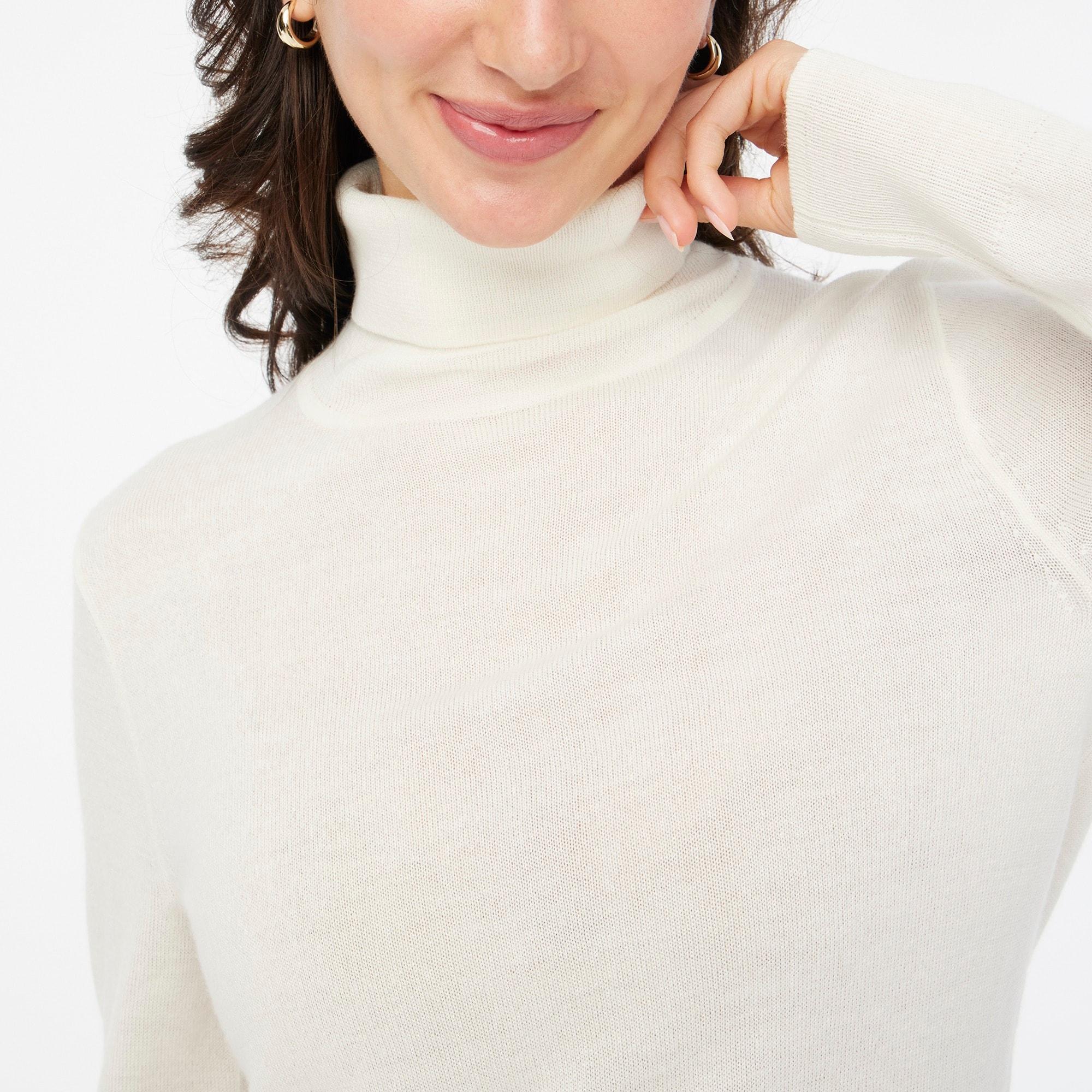 Machine-washable merino wool-blend turtleneck Product Image